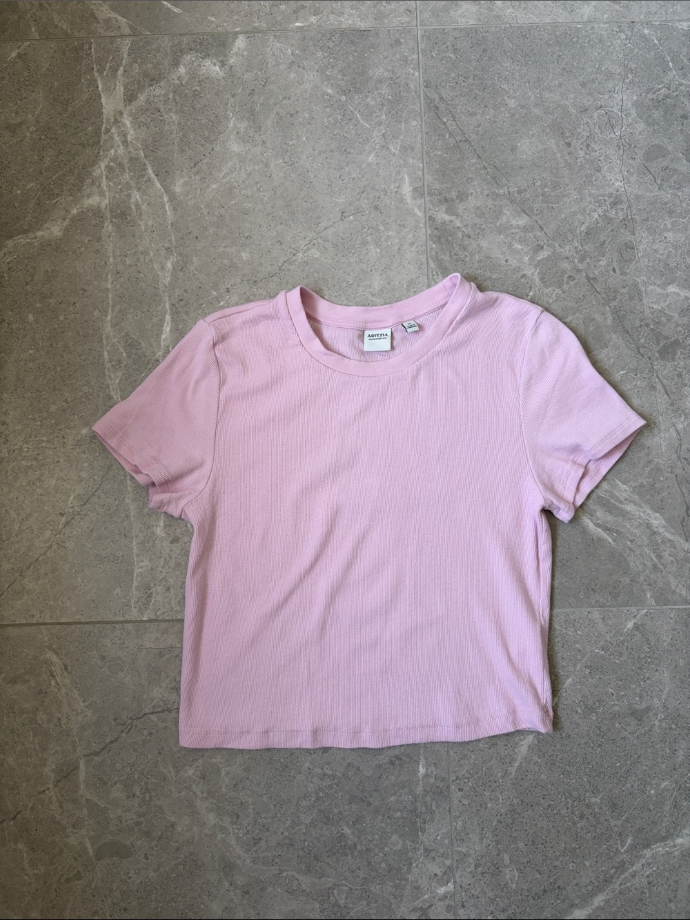 Aritzia short sleeve